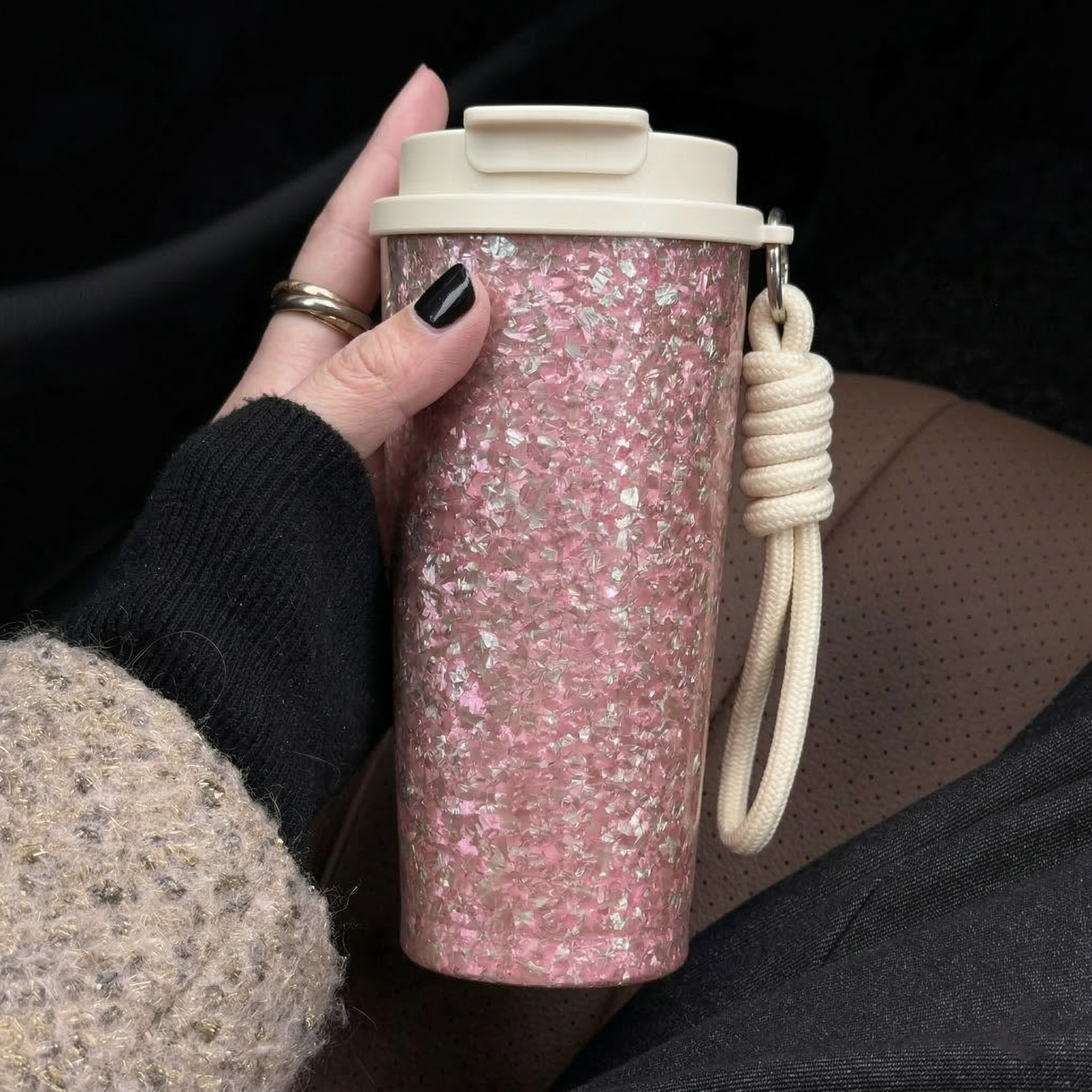 ARCFLINT Double-walled Pure Titanium Cup with Carry Rope 500ml – Outdoor Adventure Mug