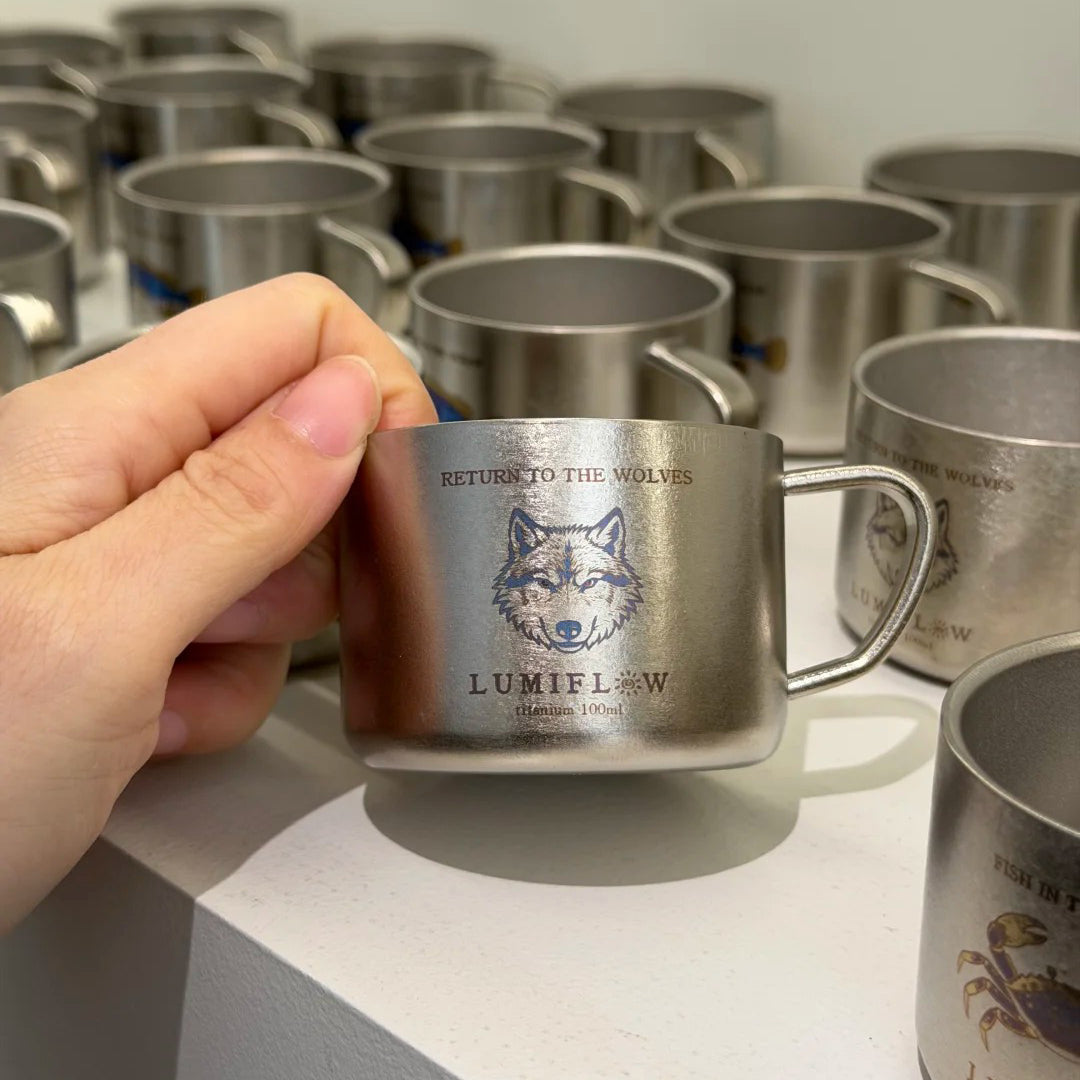 ARCFLINT Starlight Animals – Wolf Double-walled Pure Titanium Mini Mug 100ml