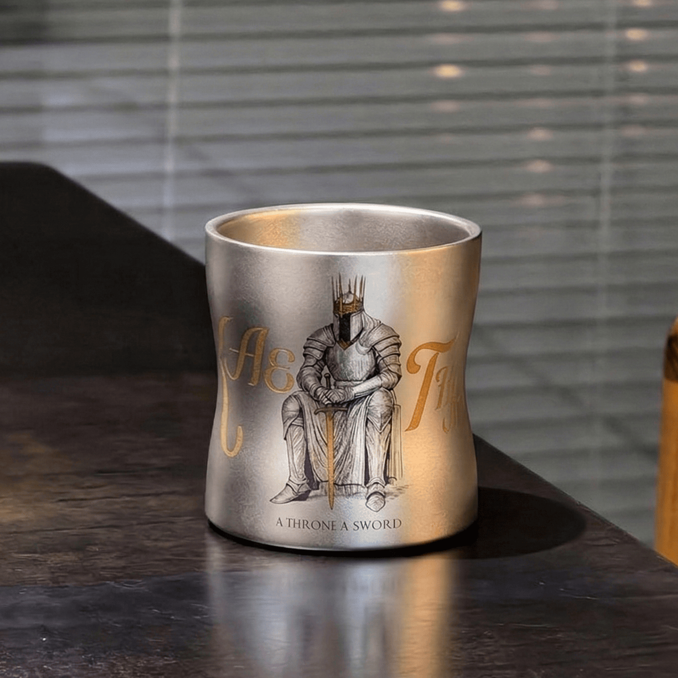 ARCFLINT King Series Double-walled Pure Titanium Cup 260ml – Engraved Crown Mug